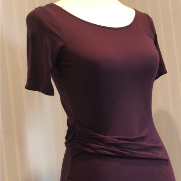 Maroon Short Sleeve Cotton Tunic Dress - Picture 2 of 2